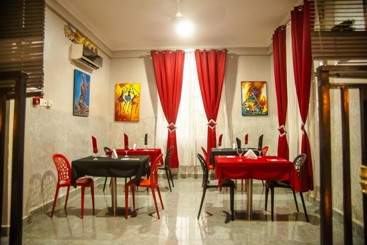 Homey Lodge Kumasi Exterior photo