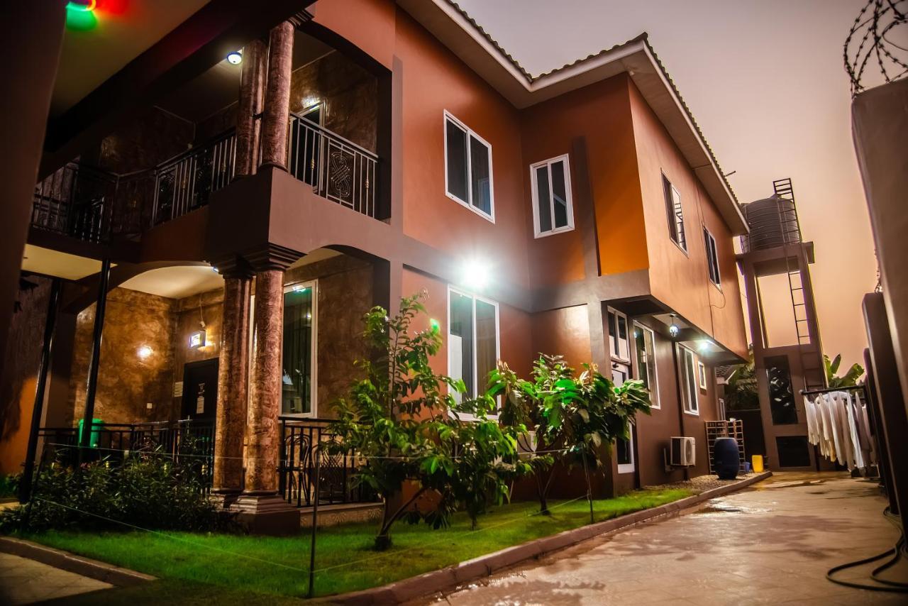Homey Lodge Kumasi Exterior photo