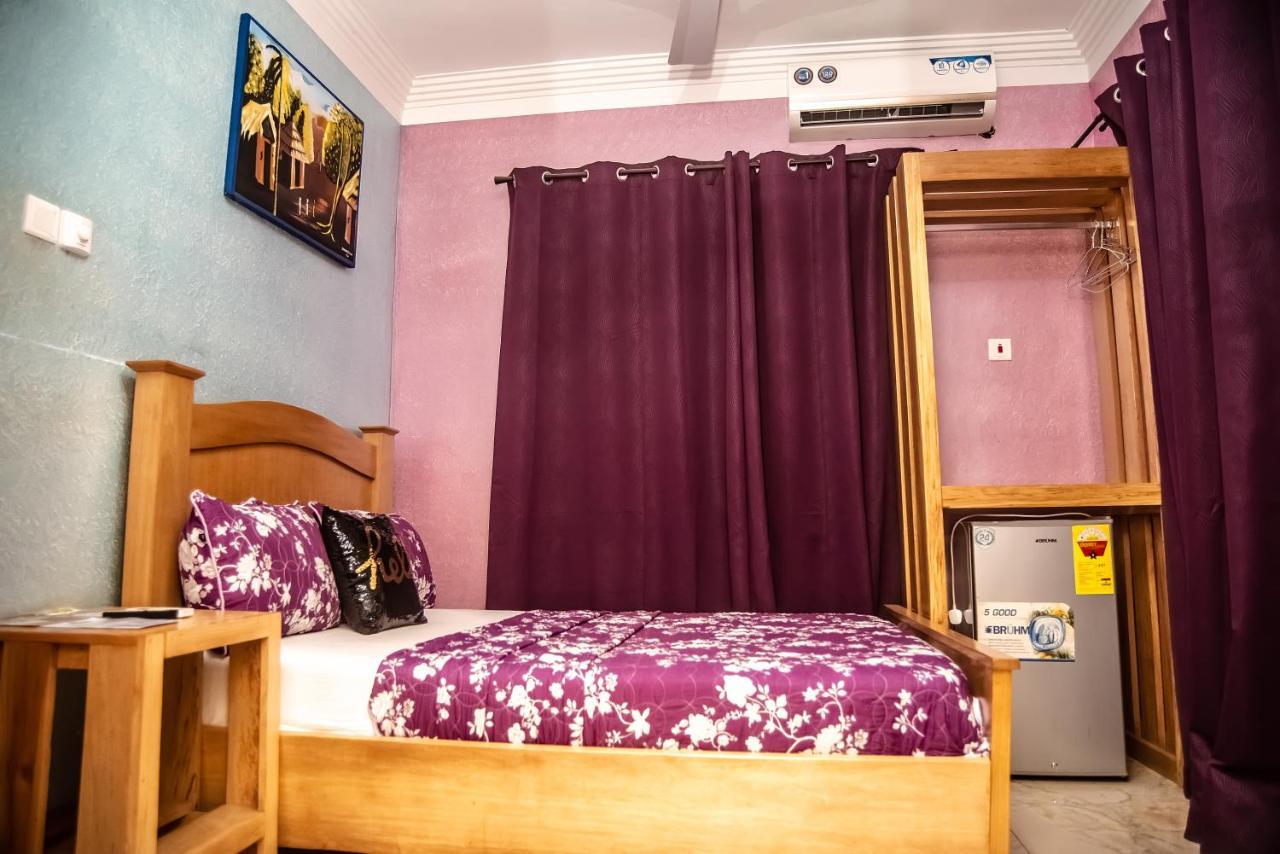 Homey Lodge Kumasi Exterior photo