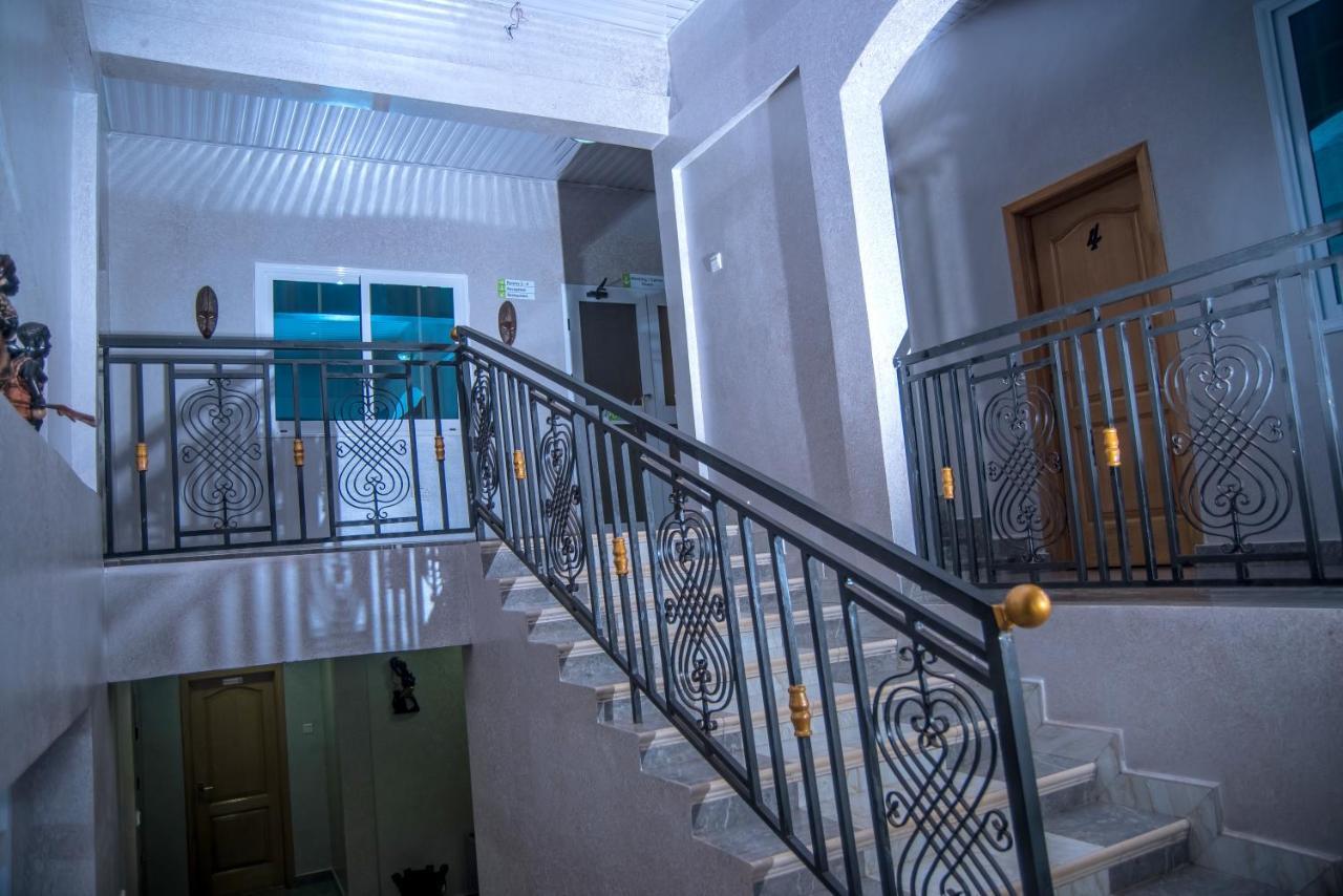 Homey Lodge Kumasi Exterior photo