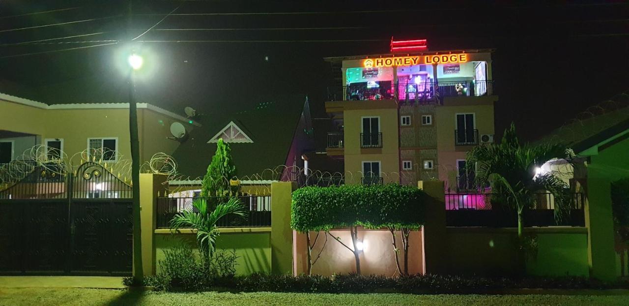Homey Lodge Kumasi Exterior photo